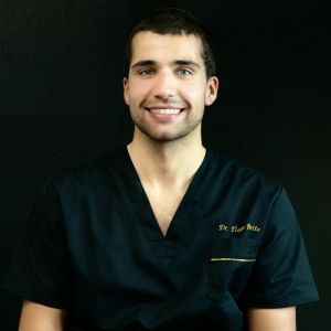 Dr. Tiago Brito